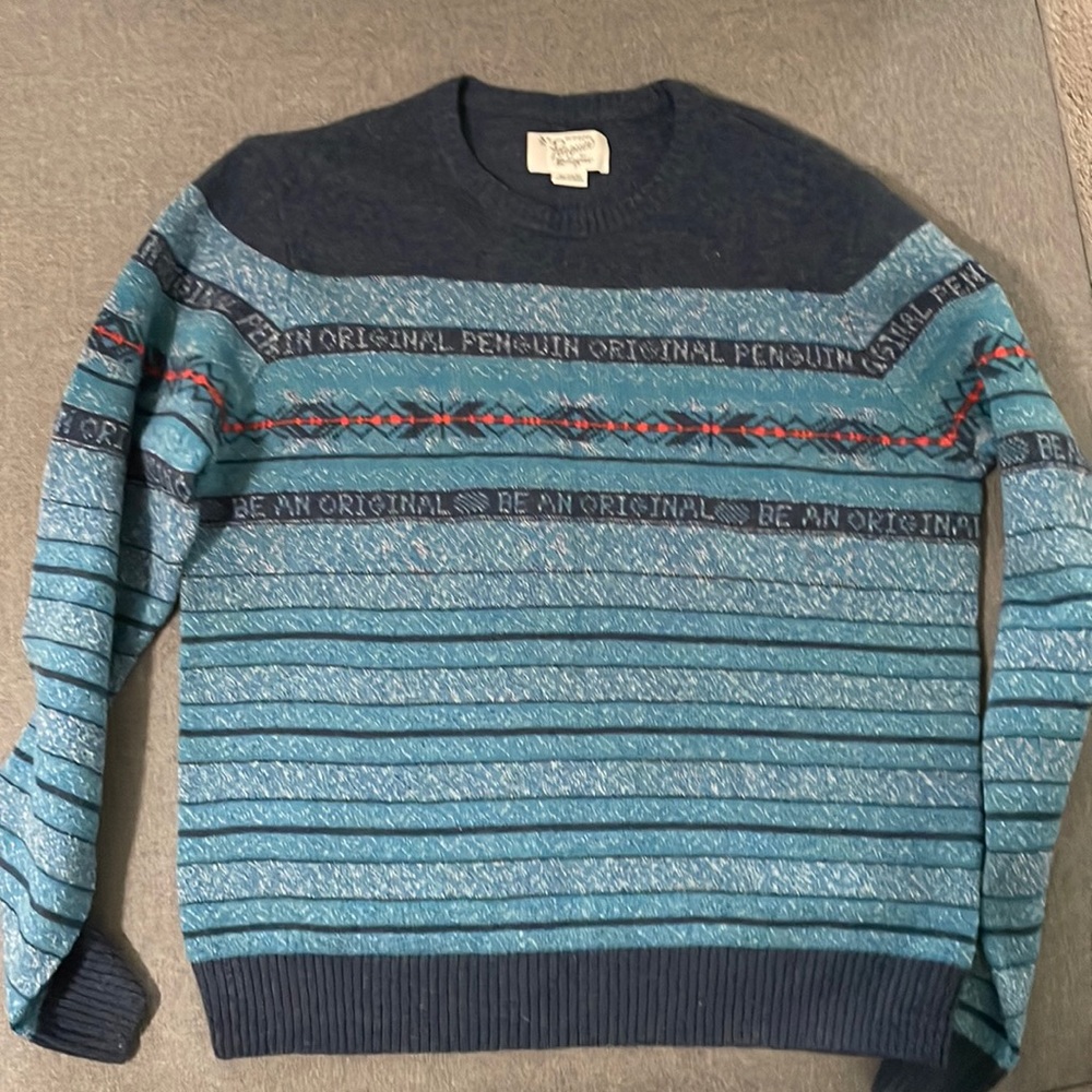 Penguin sweater